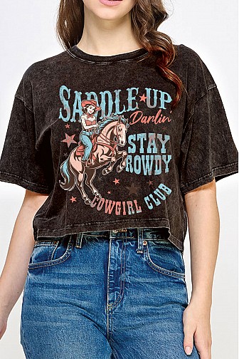 SADDLE UP DARLIN MINERAL GRAPHIC LONG CROP TOP